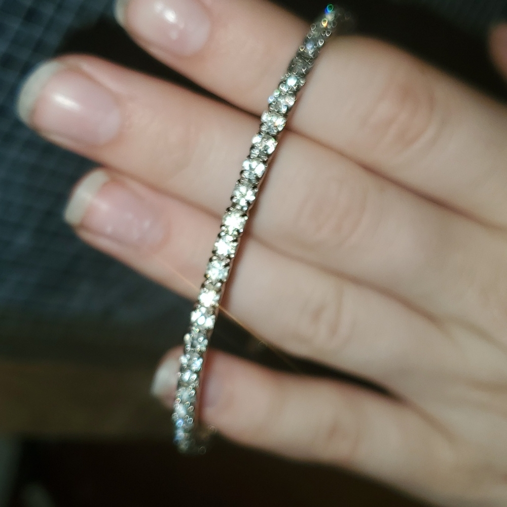 Crystal Hoop Braclet